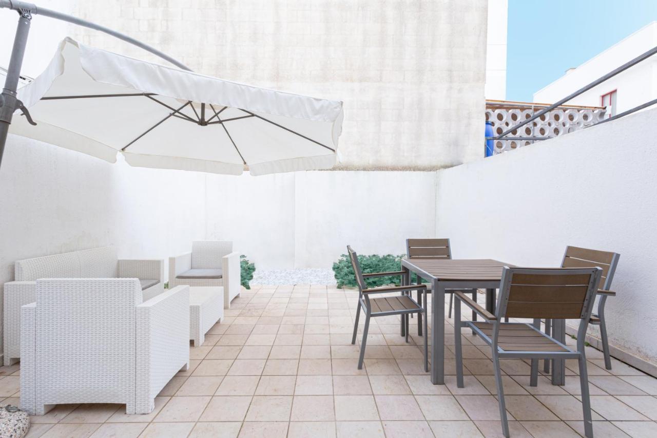 Trilocale A 100 M Dal Mare Climatizzato Apartment