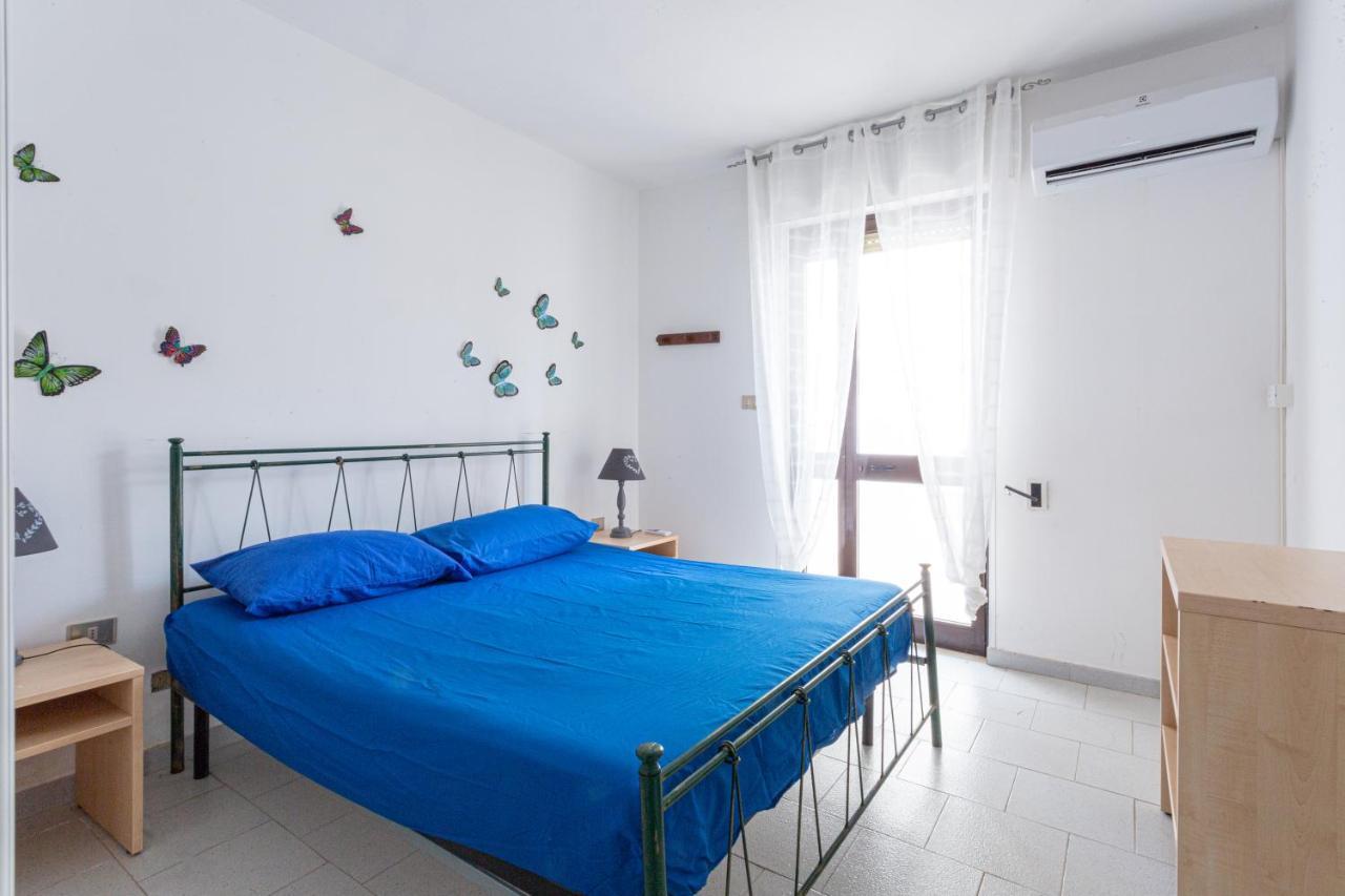 Trilocale A 100 M Dal Mare Climatizzato * Torre Pali